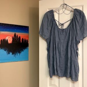 BNWT 2X Women’s Blue Peasant Shirt